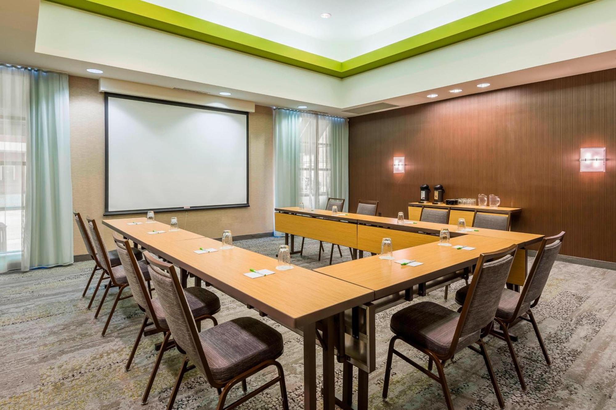 Courtyard By Marriott Chattanooga Downtown Extérieur photo