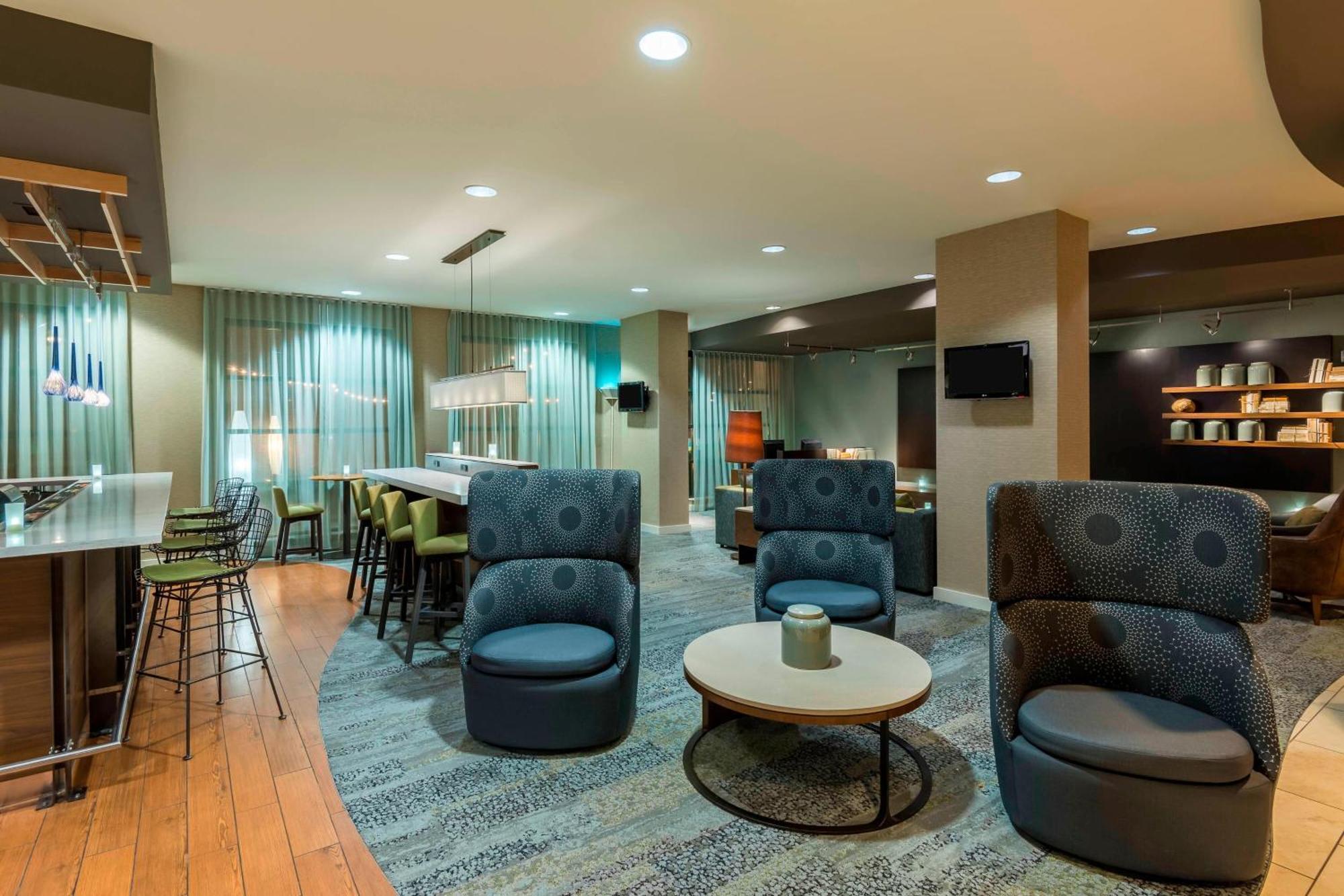 Courtyard By Marriott Chattanooga Downtown Extérieur photo