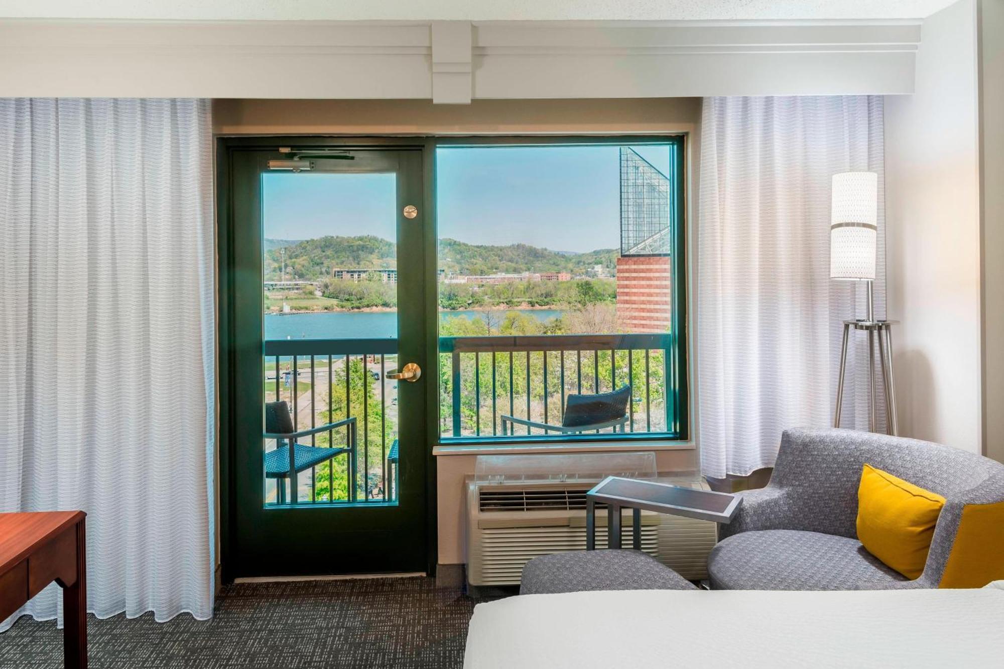 Courtyard By Marriott Chattanooga Downtown Extérieur photo