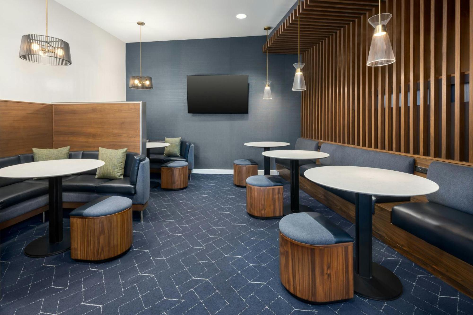 Courtyard By Marriott Chattanooga Downtown Extérieur photo