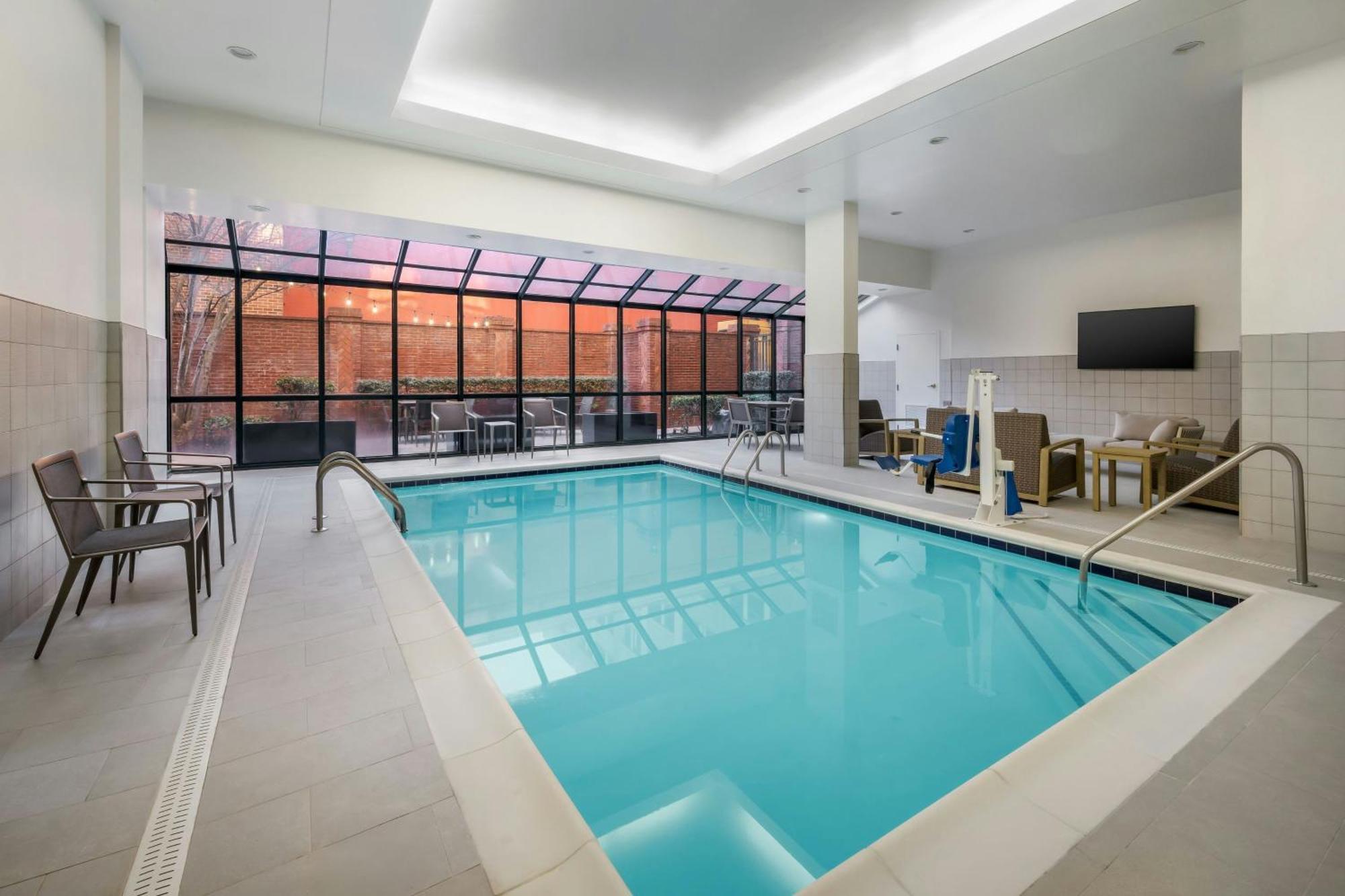 Courtyard By Marriott Chattanooga Downtown Extérieur photo