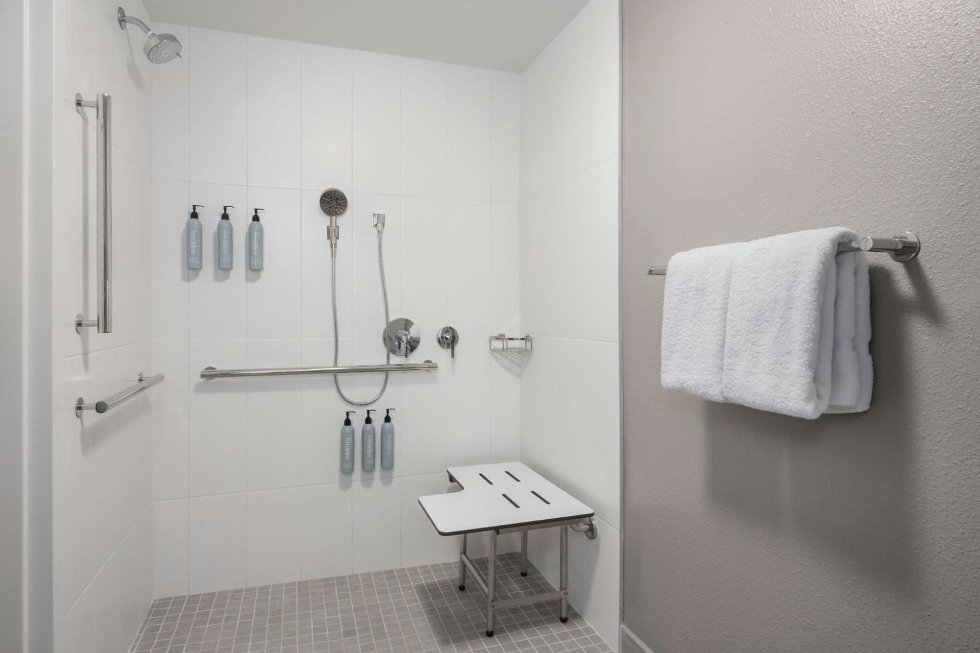 Courtyard By Marriott Chattanooga Downtown Extérieur photo